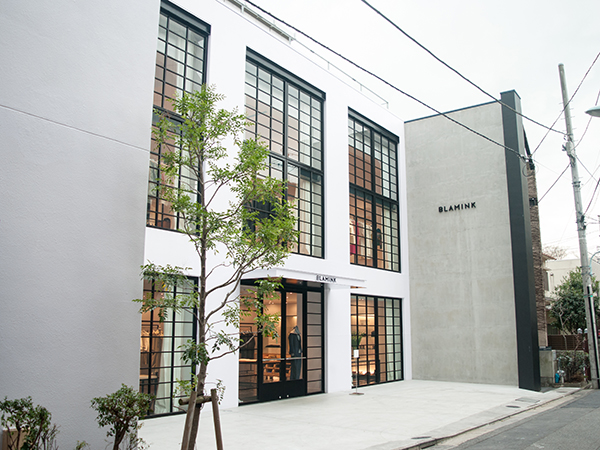 Molteni C Tokyo モルテーニ東京