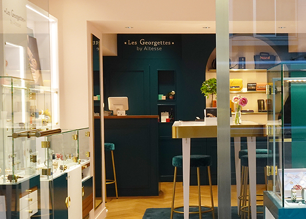 覚王山フルーツ大福 弁才天 青山骨董通り店